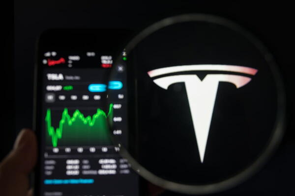 Tesla logo