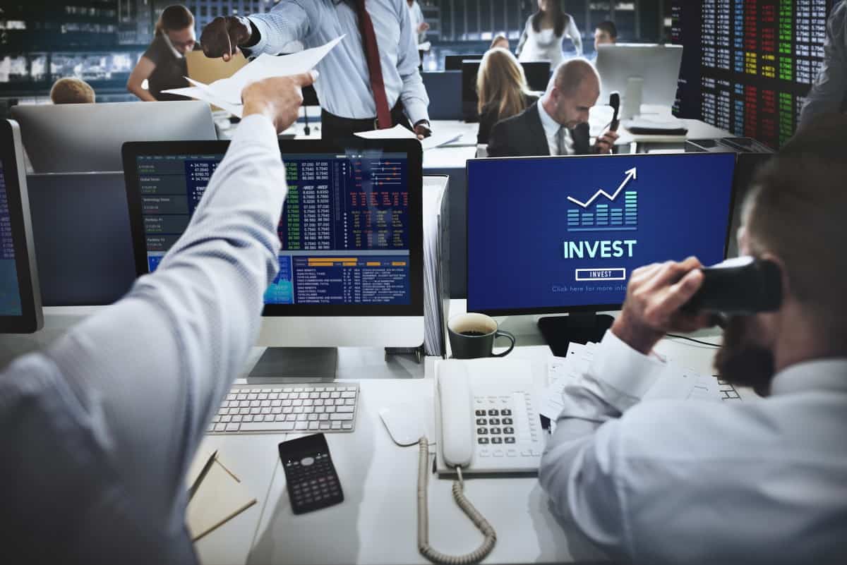 Cómo ganar dinero en la bolsa de valores al invertir en activos financieros