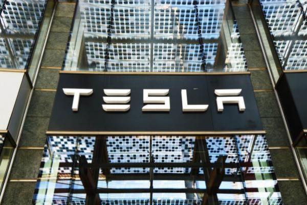 Acciones Tesla: ¿Deberías Comprar y Operar con Ellas?