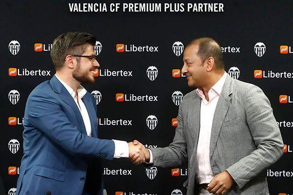 Valencia to host Ajax in Group H headliner